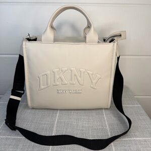 DKNY Hadlee Medium Tote Pebble Khaki Cream Faux Leather Tote NEW